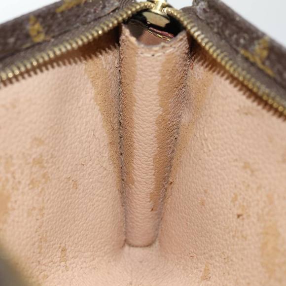 LOUIS VUITTON Monogram Bucket GM Pouch Accessory Pouch LV Auth 78579 - Picture 11 of 16